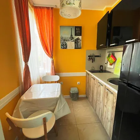 Bright 1bd With Terrace By Flat Mаnаger Apartamento Burgas